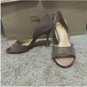 Vince Camino Rose Gold Heels NWOT